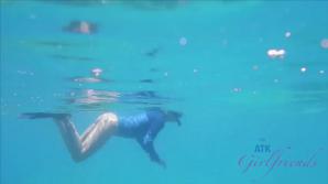 You snorkel and hike with Mi Ha, and make her cum.